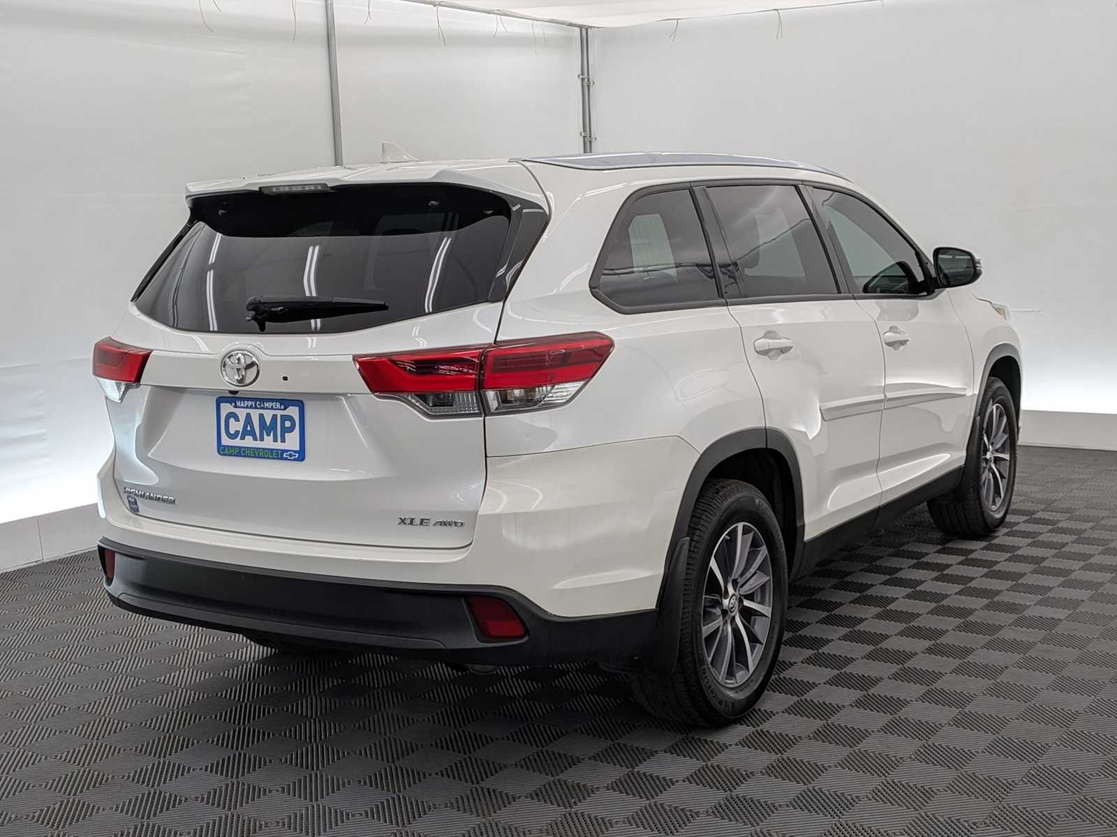 Thumbnail: 2019 Toyota Highlander - 6