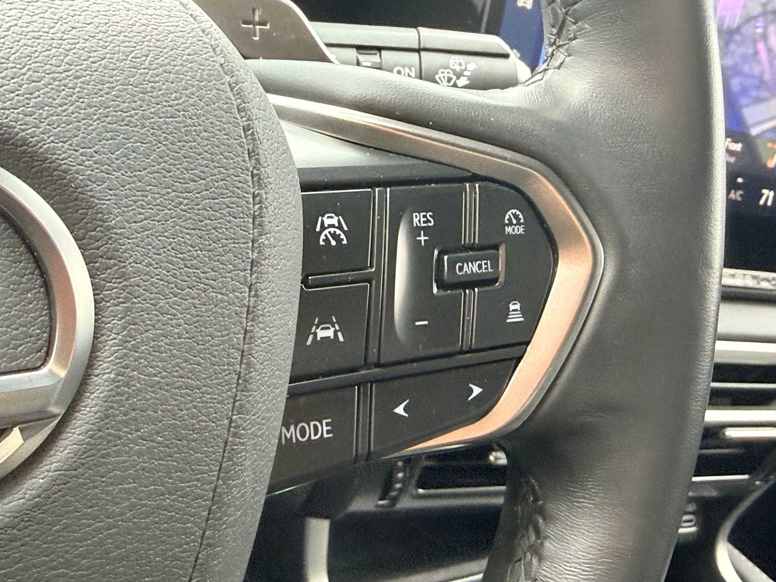 Thumbnail: 2024 Lexus RX - 24