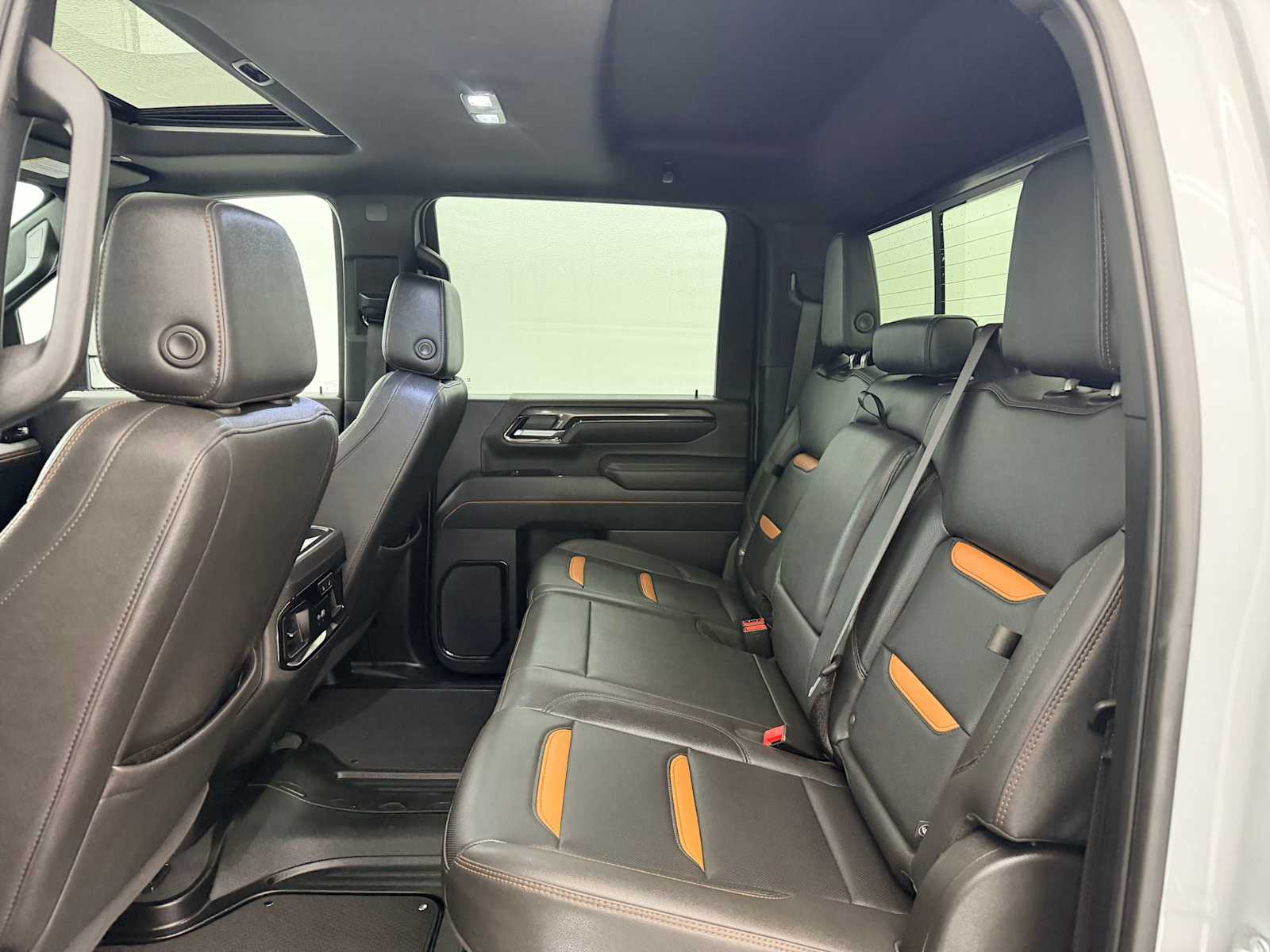 Thumbnail: 2025 GMC Sierra 3500 - 23