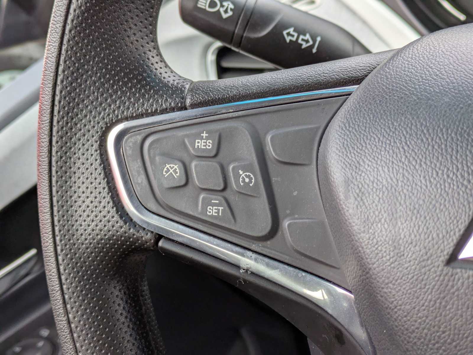 Thumbnail: 2020 Chevrolet Bolt EV - 23