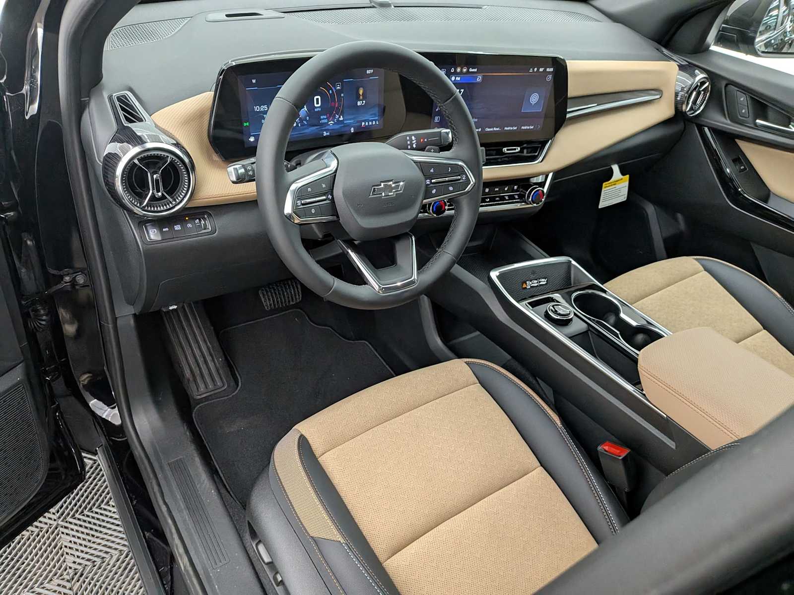 Thumbnail: 2026 Chevrolet Equinox - 2