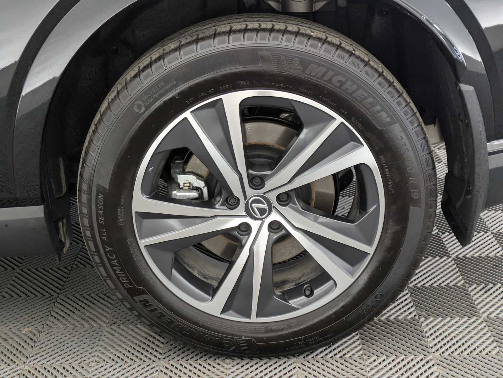 2024 Lexus RX  13