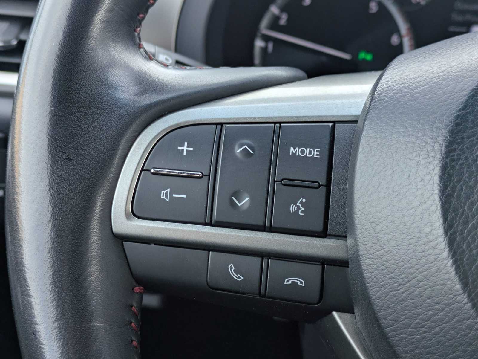 Thumbnail: 2023 Lexus GX - 24