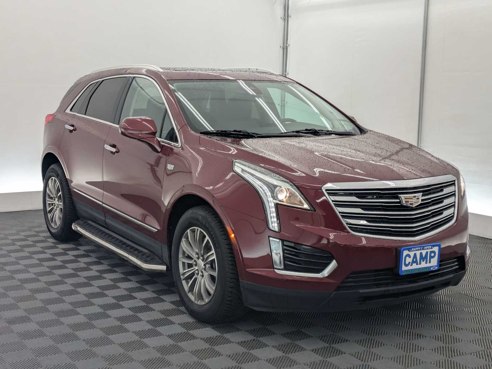 Thumbnail: 2017 Cadillac XT5 - 8
