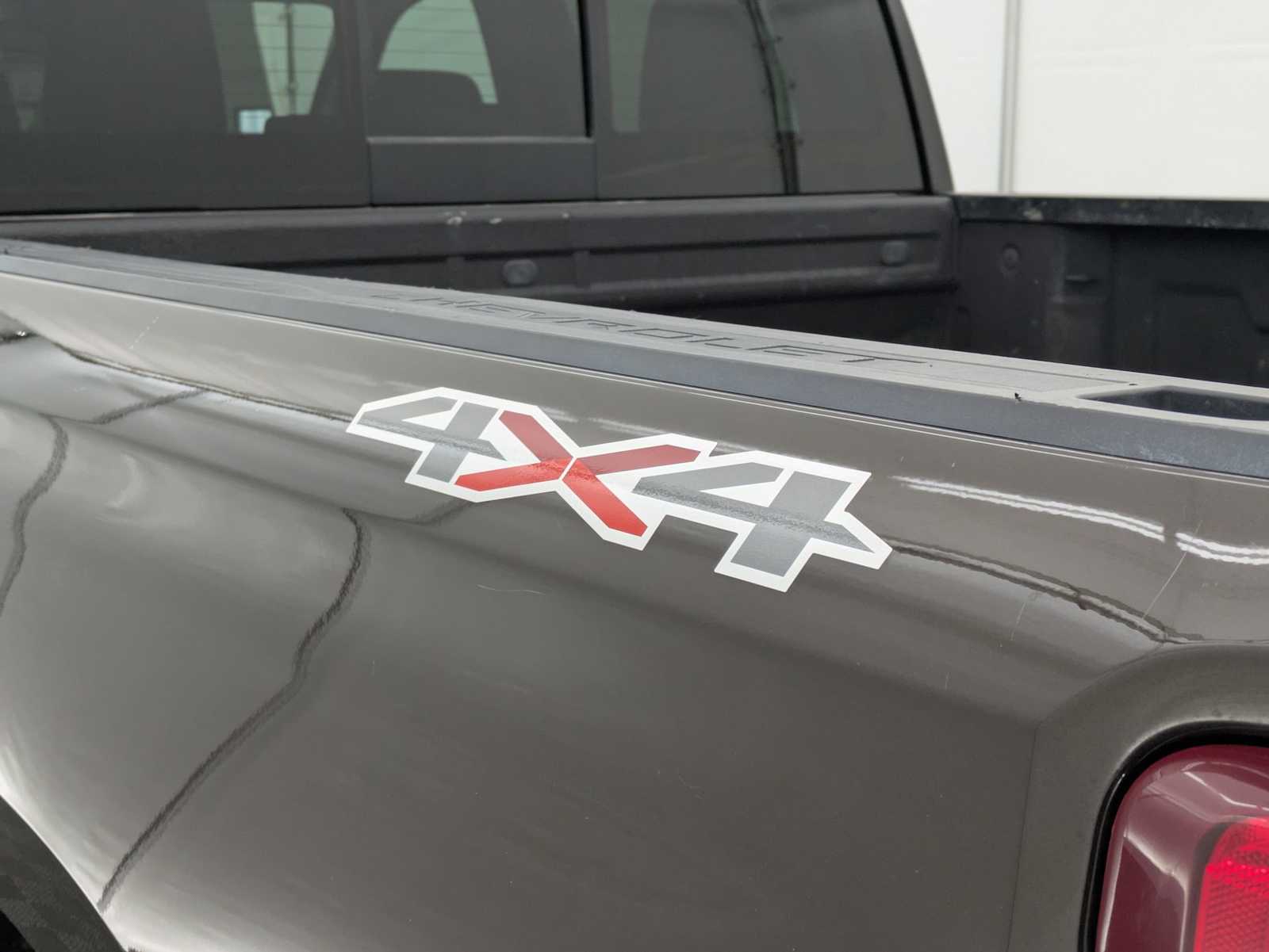 Thumbnail: 2020 Chevrolet Silverado 1500 - 11