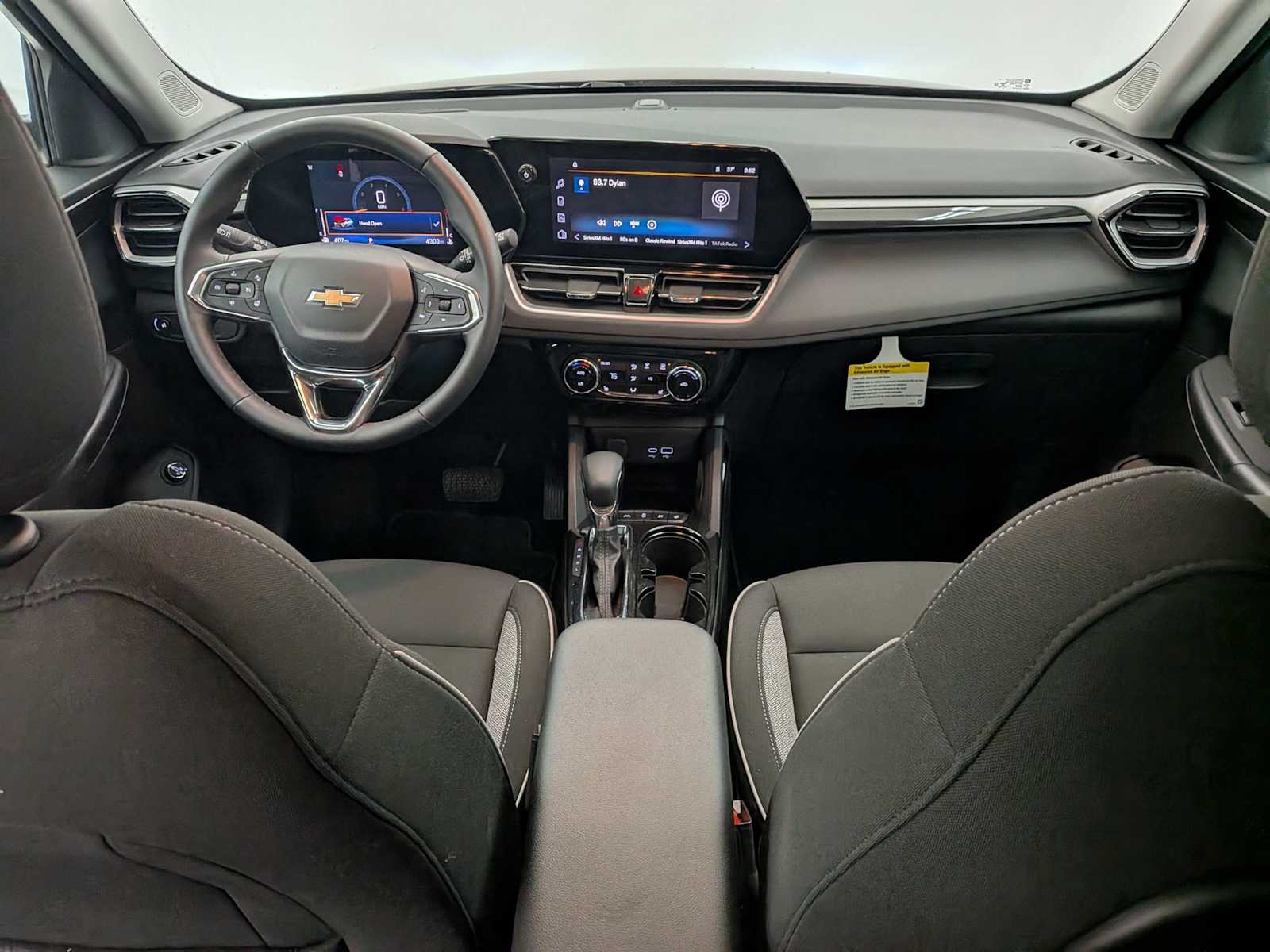 Thumbnail: 2025 Chevrolet TrailBlazer - 16