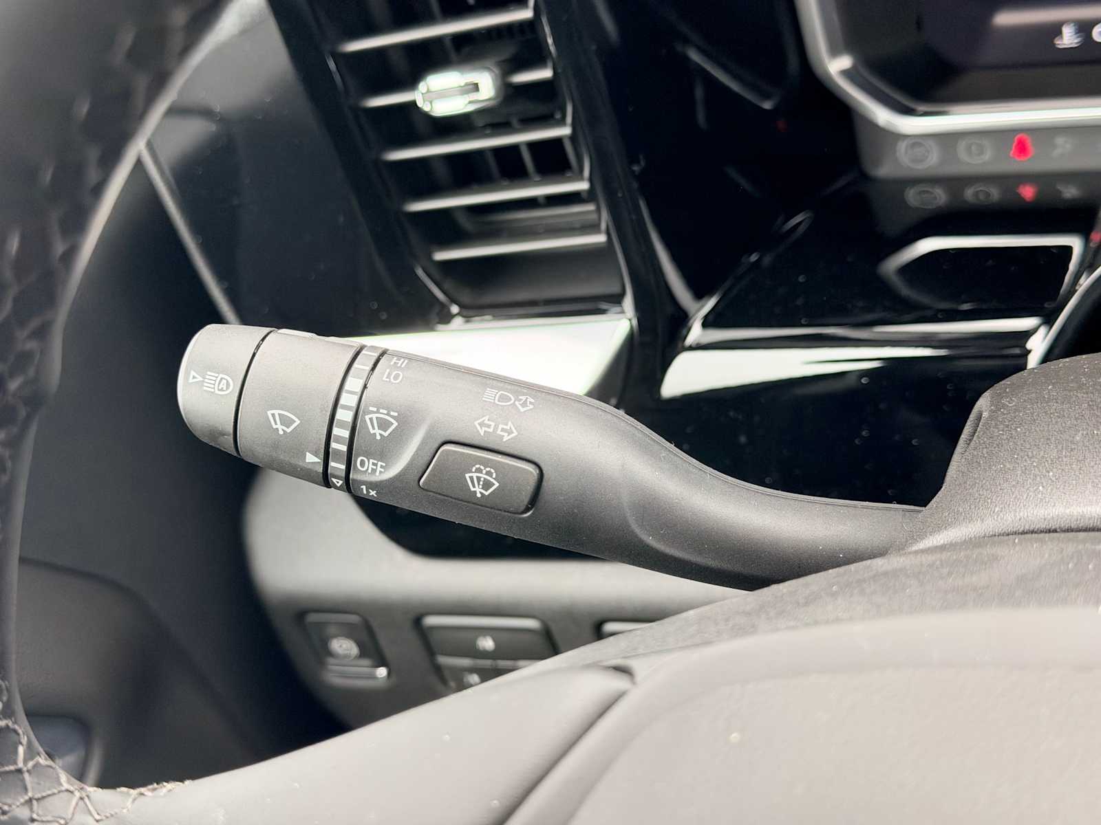 Thumbnail: 2026 Chevrolet Silverado 2500 - 27