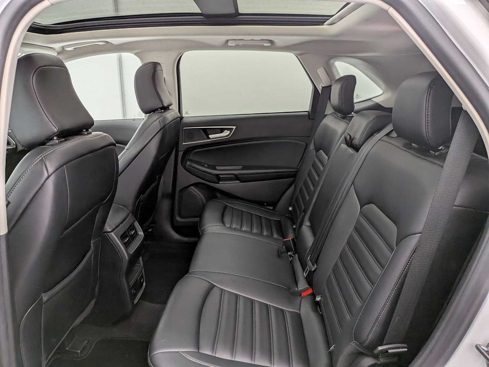 Thumbnail: 2024 Ford Edge - 21