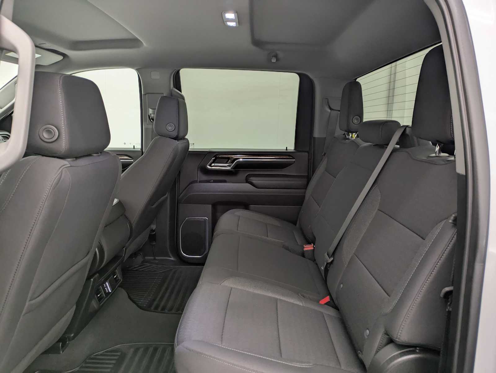 Thumbnail: 2024 GMC Sierra 3500 - 20