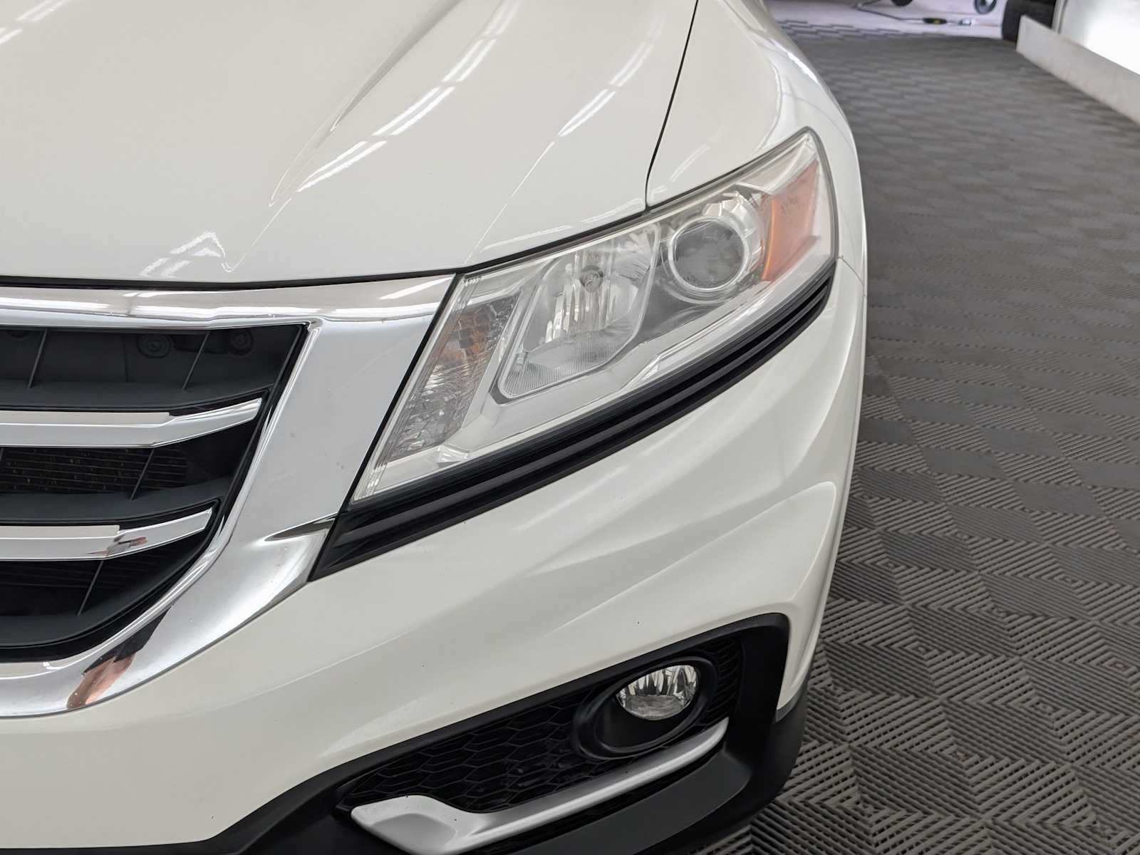 Thumbnail: 2013 Honda Crosstour - 10