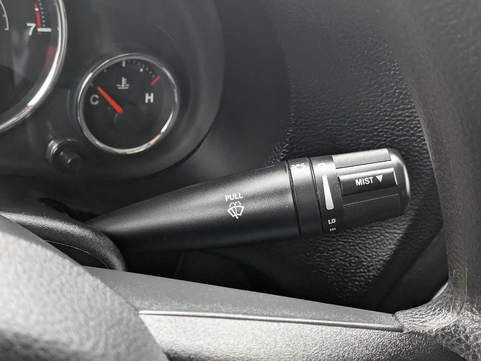 Thumbnail: 2013 Jeep Wrangler - 23