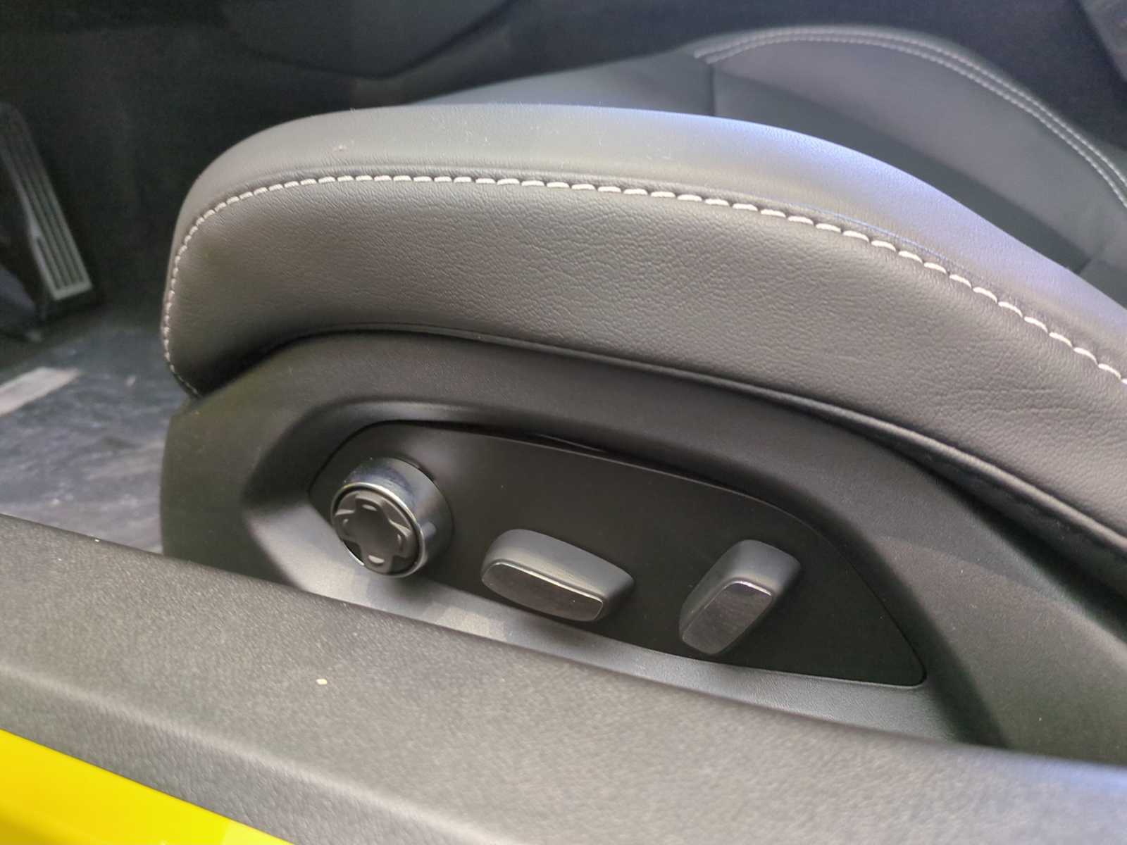 Thumbnail: 2025 Chevrolet Corvette - 14