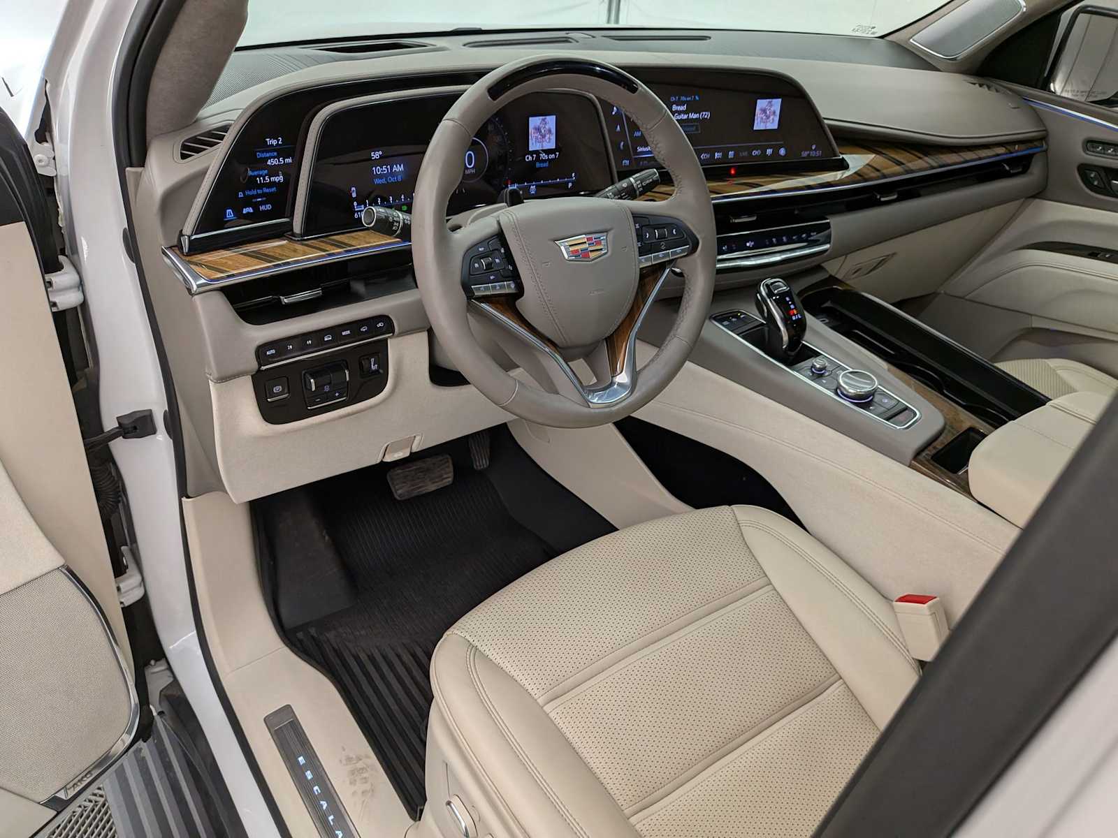 Thumbnail: 2022 Cadillac Escalade - 2