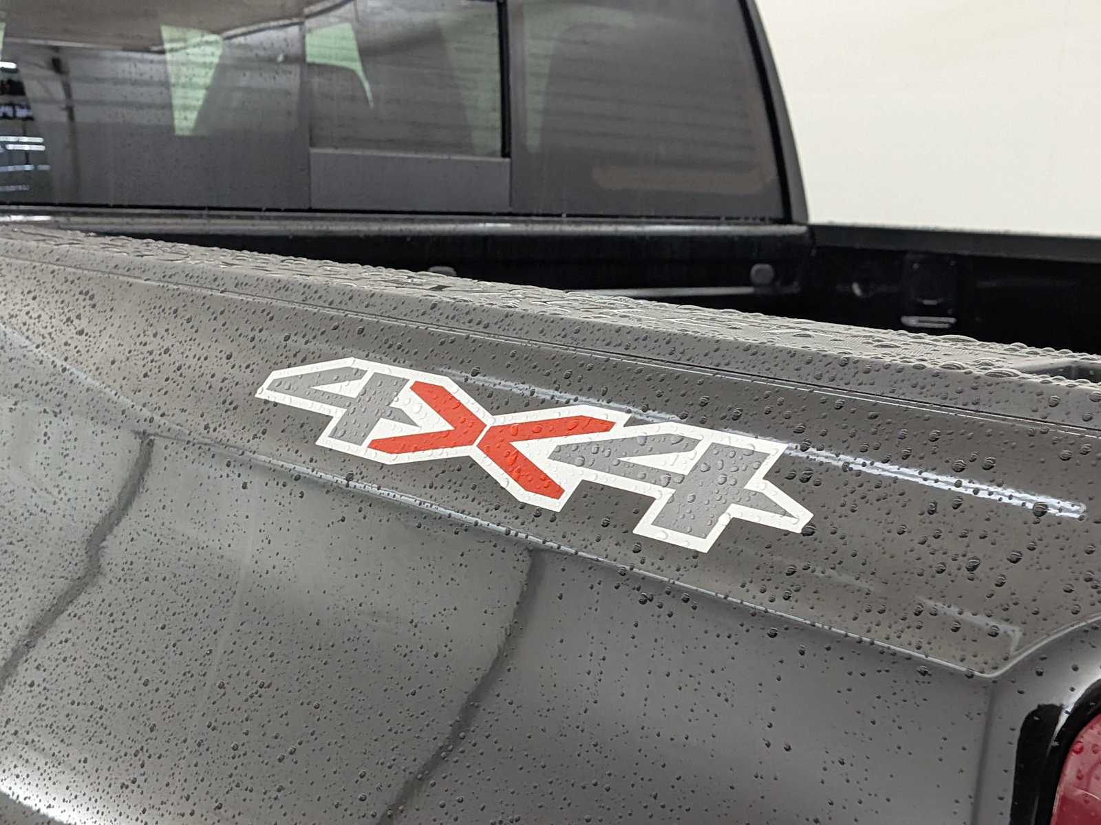 Thumbnail: 2026 Chevrolet Silverado 1500 - 13