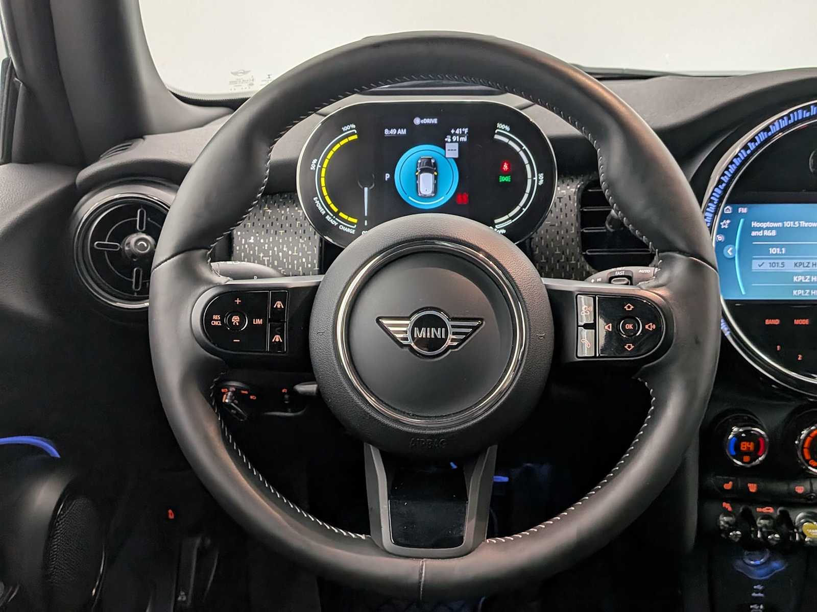 Thumbnail: 2022 MINI Cooper Hardtop - 23