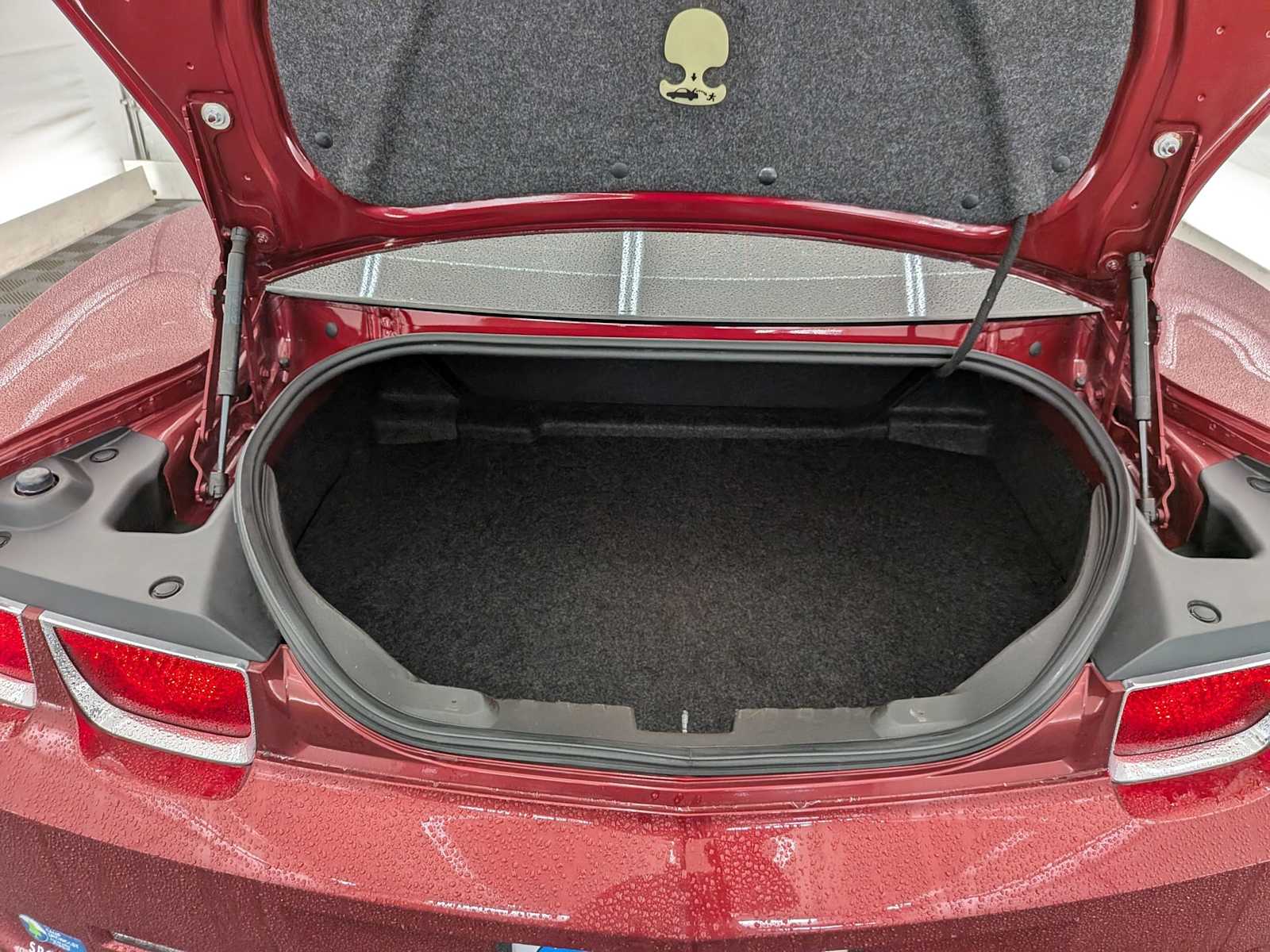 Thumbnail: 2010 Chevrolet Camaro - 29