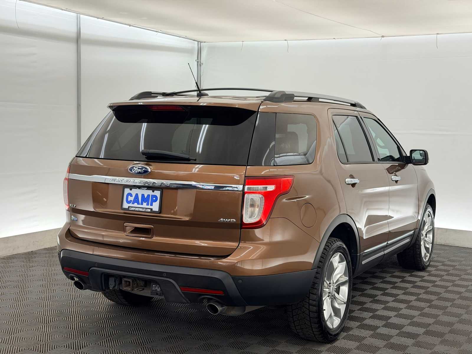 Thumbnail: 2012 Ford Explorer - 6