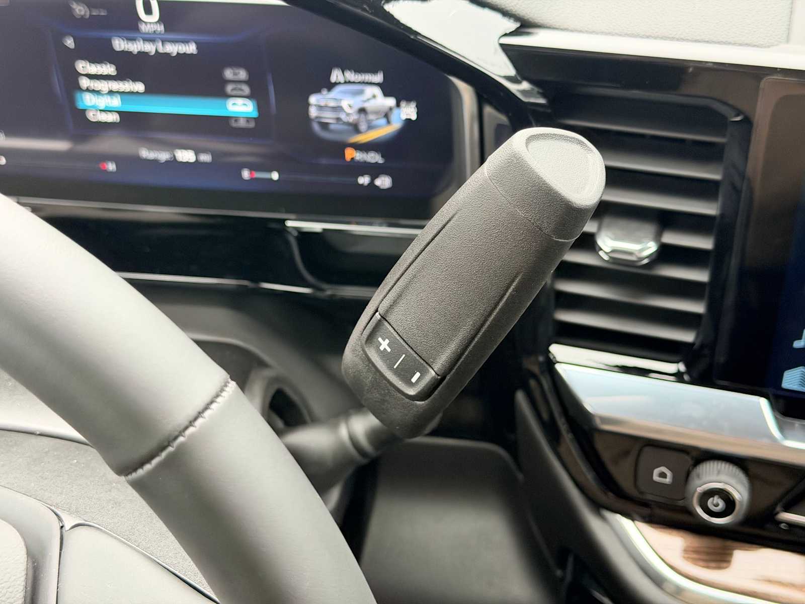 Thumbnail: 2026 Chevrolet Silverado 2500 - 31