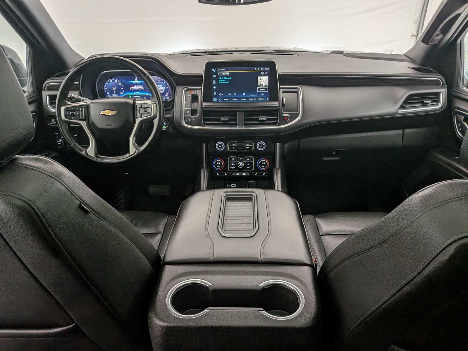 Thumbnail: 2023 Chevrolet Suburban - 16