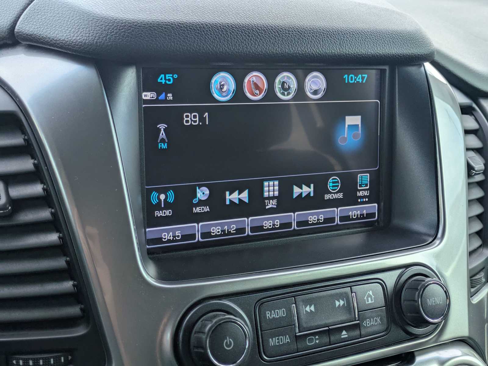 Thumbnail: 2020 Chevrolet Tahoe - 29