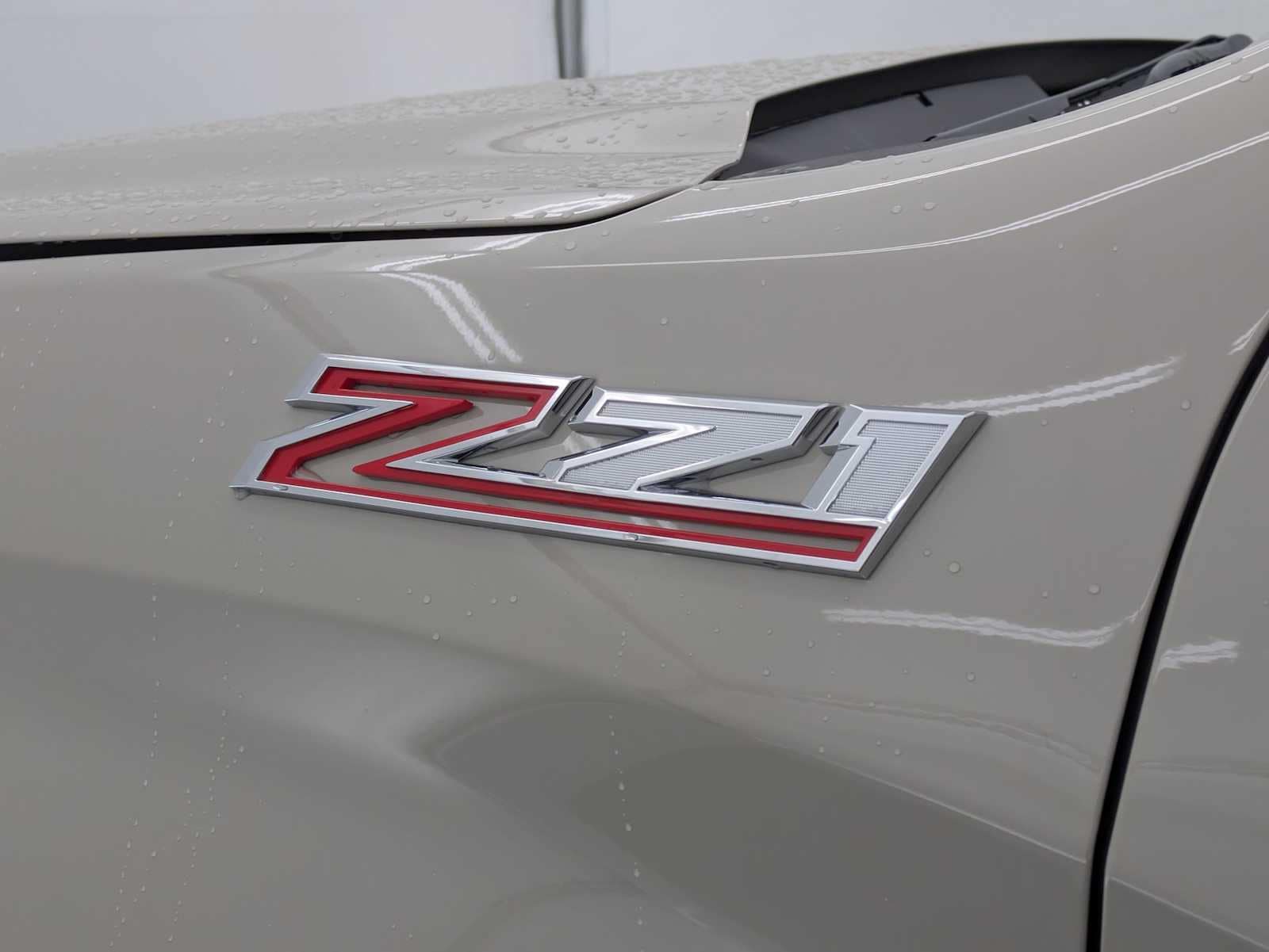 Thumbnail: 2026 Chevrolet Silverado 1500 - 14
