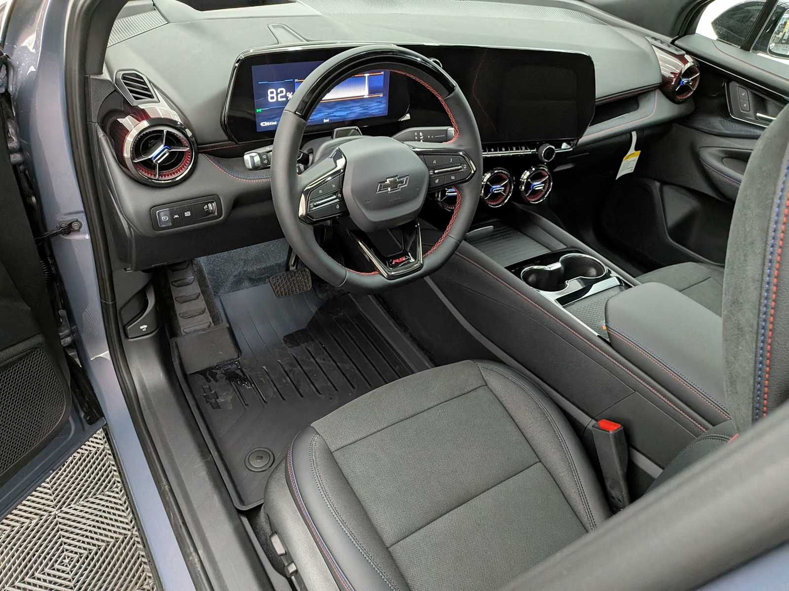 Thumbnail: 2026 Chevrolet Blazer EV - 2