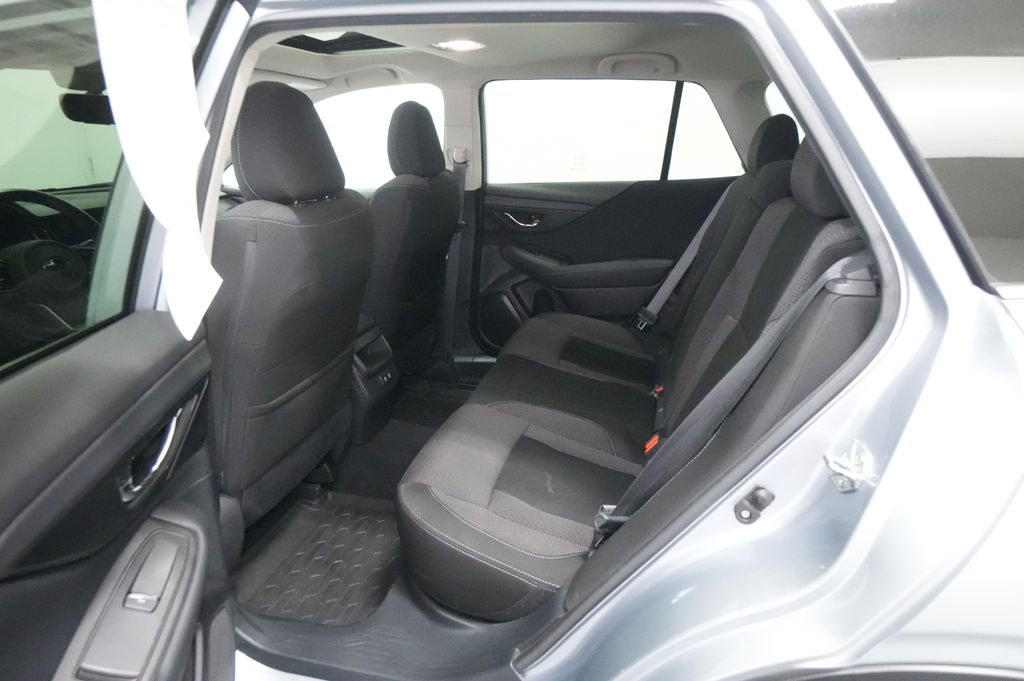 2020 Subaru Outback Premium - Photo 19