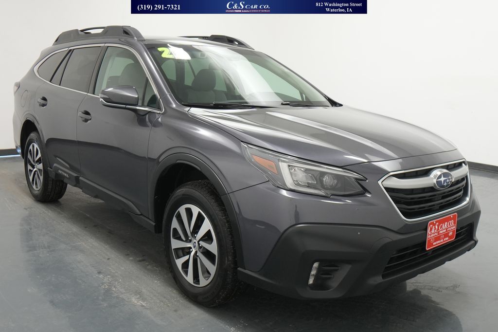 2022 Subaru Outback Premium's photo