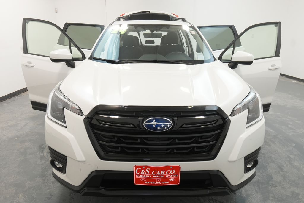 2024 Subaru Forester Premium - Photo 31