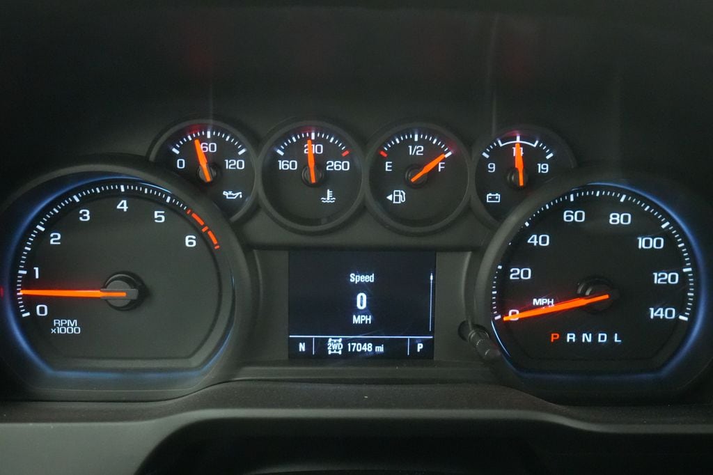 2025 Chevrolet Silverado 2500HD Work Truck - Photo 30