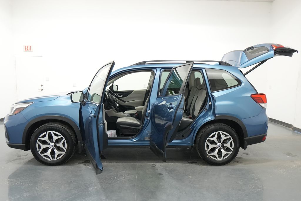 2021 Subaru Forester Premium - Photo 26