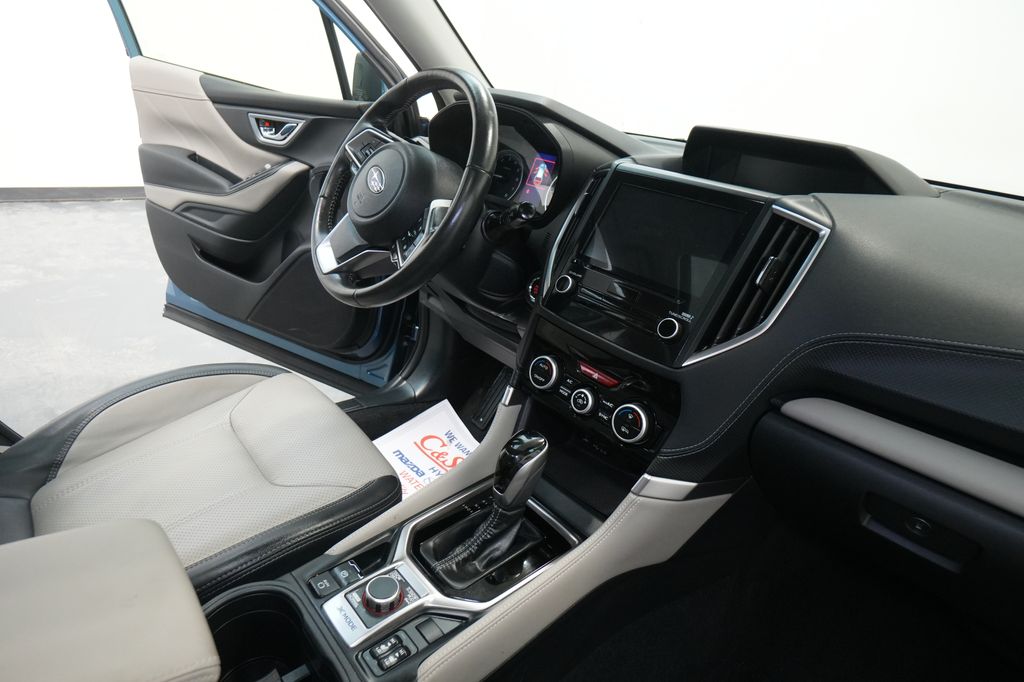 2023 Subaru Forester Limited - Photo 29