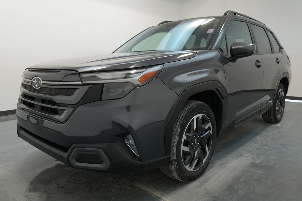 New 2025 Subaru Forester Hybrid Limited SUV