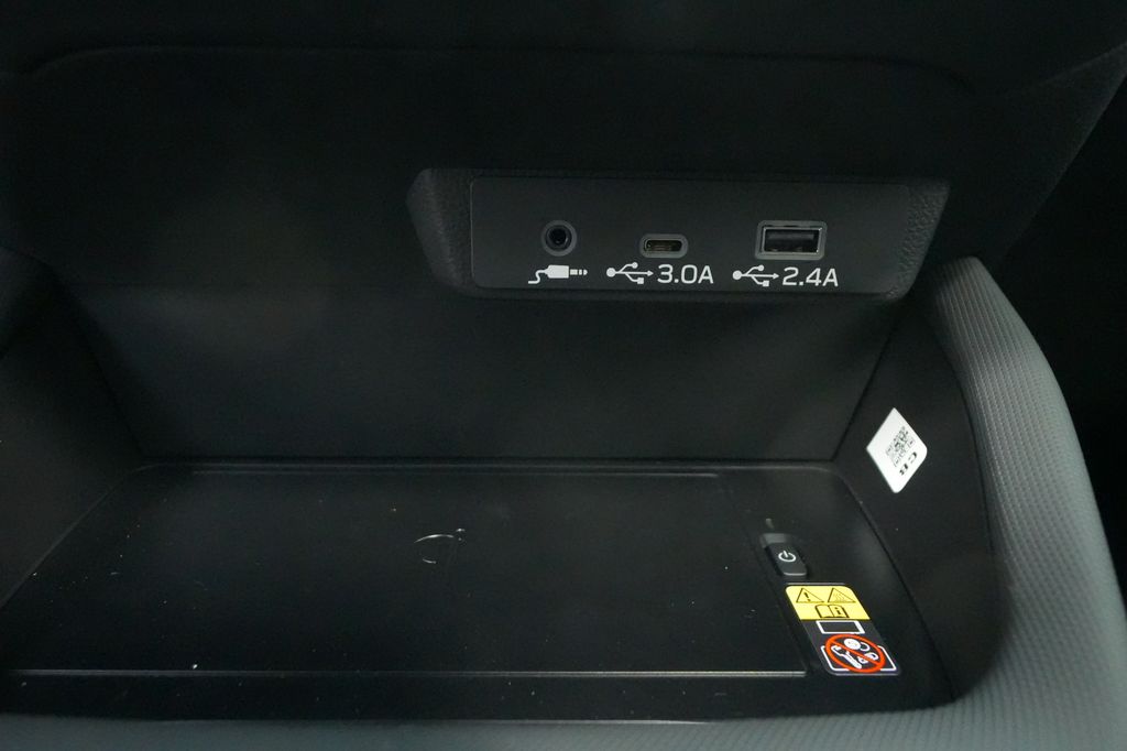 2026 Subaru Forester Premium - Photo 31