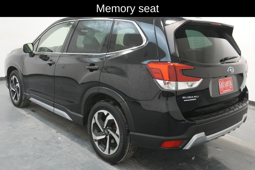2023 Subaru Forester Touring - Photo 6