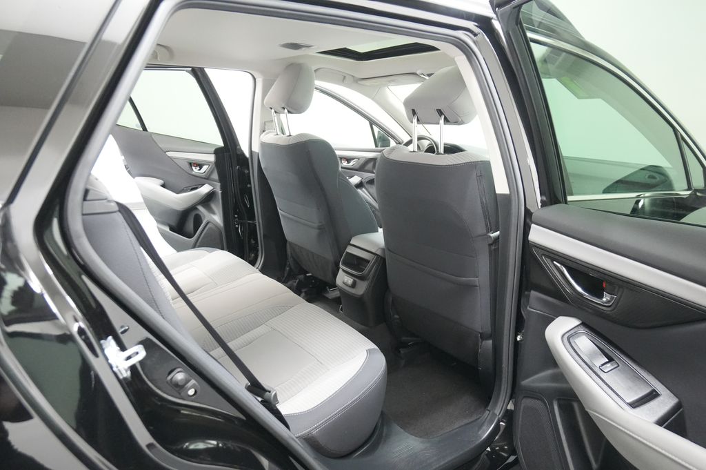 2021 Subaru Outback Premium - Photo 25