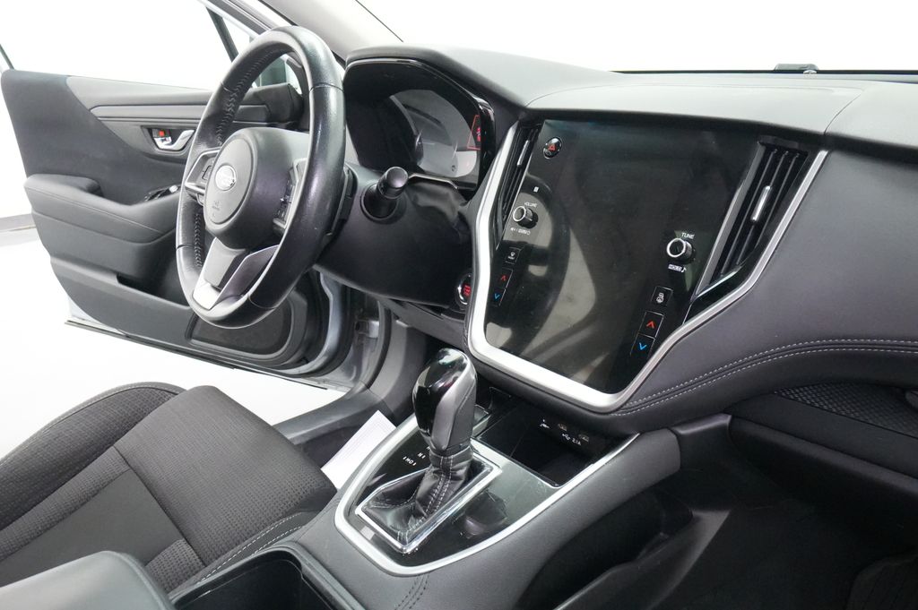 2020 Subaru Outback Premium - Photo 28