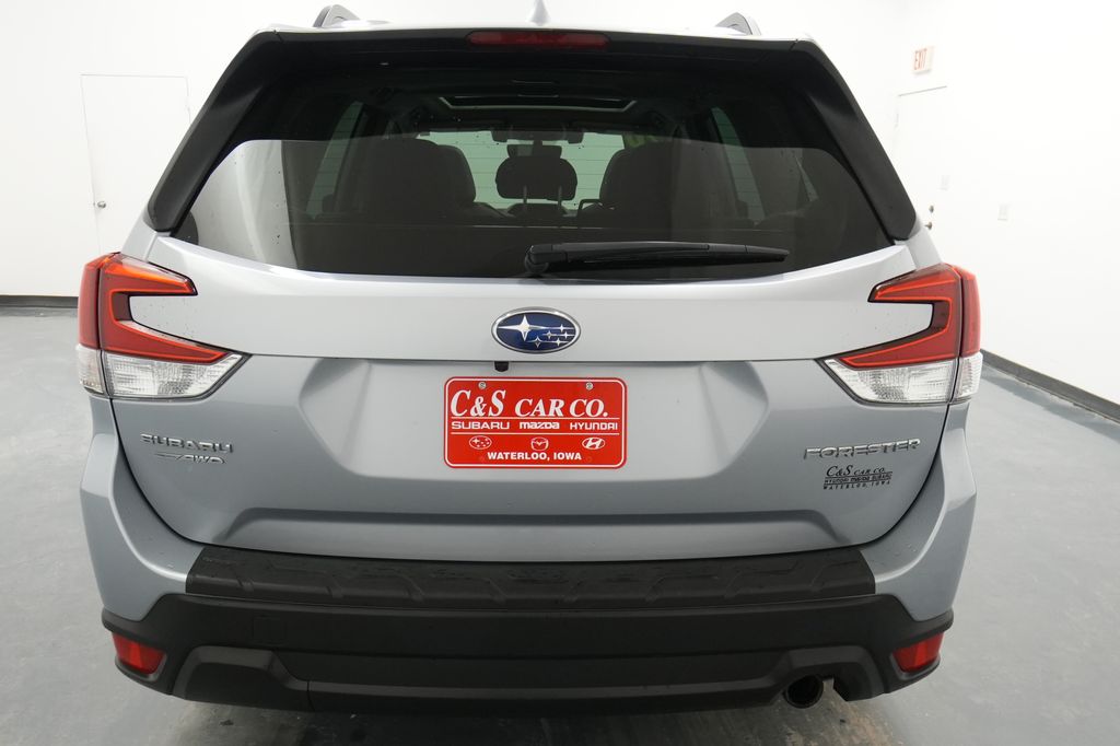 2020 Subaru Forester Limited - Photo 8