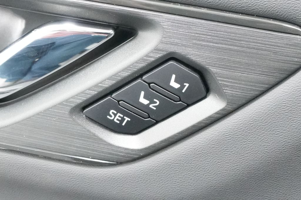 2026 Subaru Outback Touring XT - Photo 15