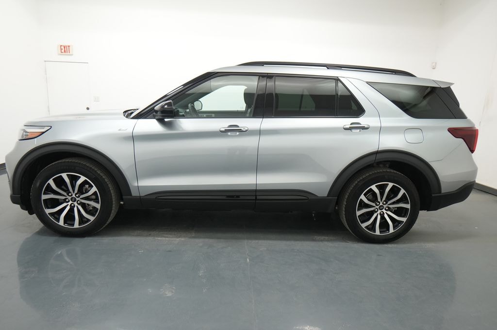 Used 2023 Ford Explorer ST-Line SUV
