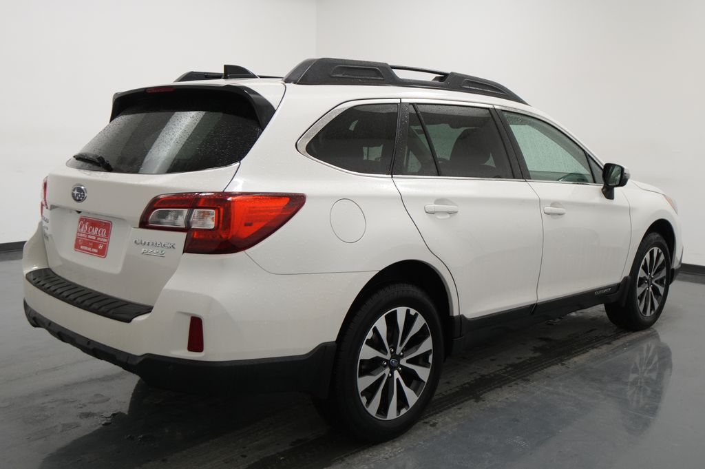 2017 Subaru Outback Limited - Photo 9