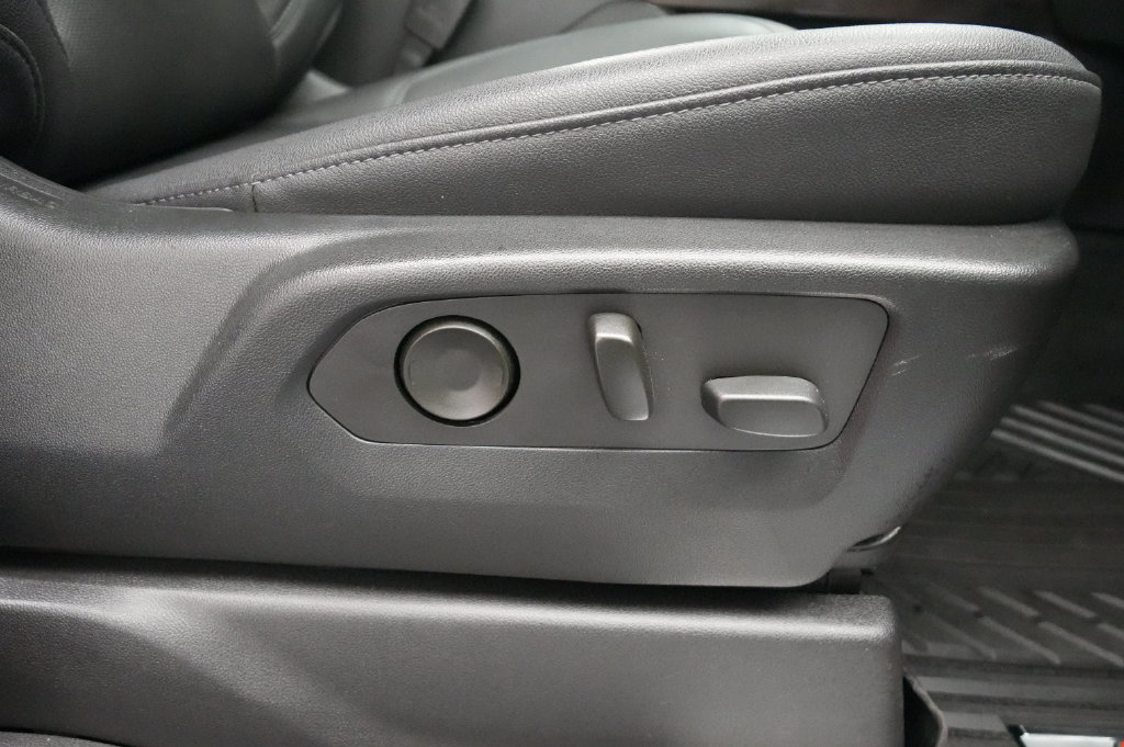 2022 Chevrolet Silverado 1500 LTZ - Photo 33