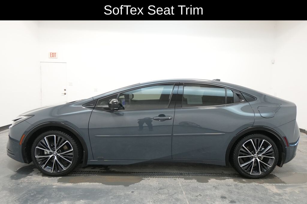 Used 2024 Toyota Prius XLE Hatchback