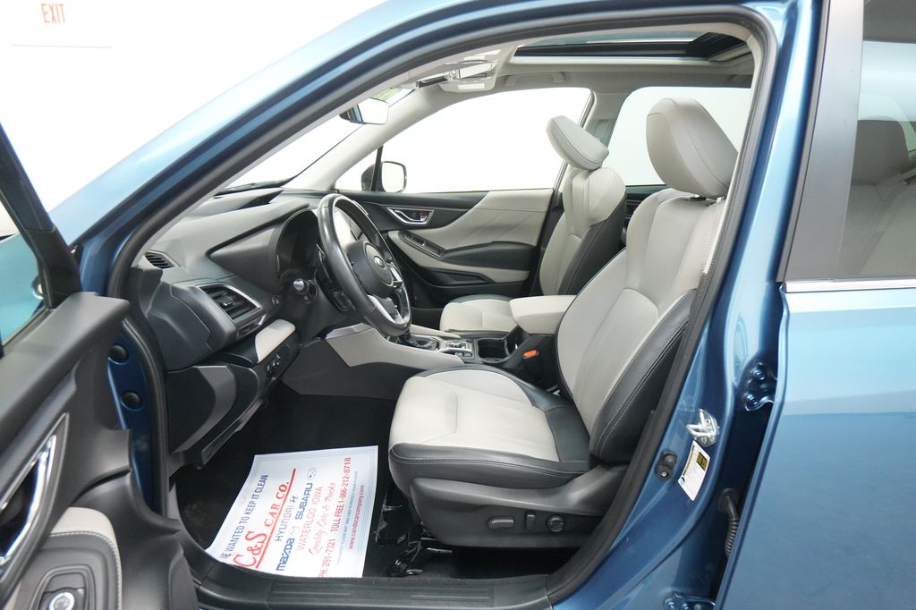 2023 Subaru Forester Limited - Photo 16
