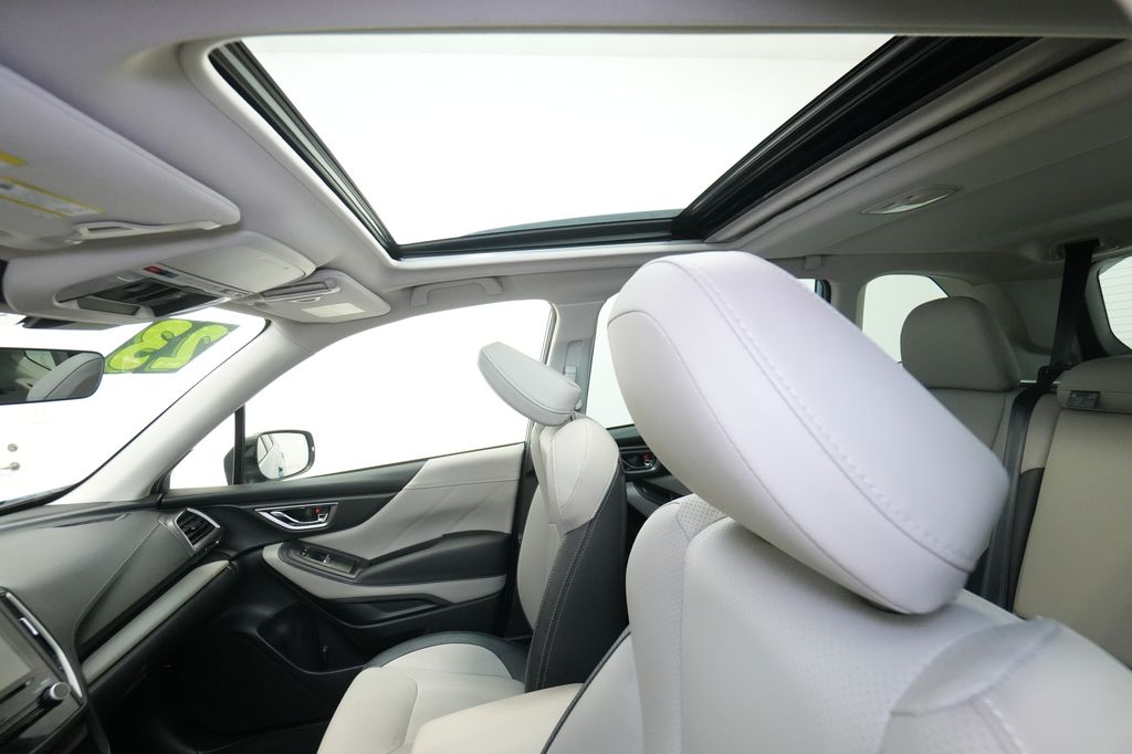 2023 Subaru Forester Limited - Photo 18