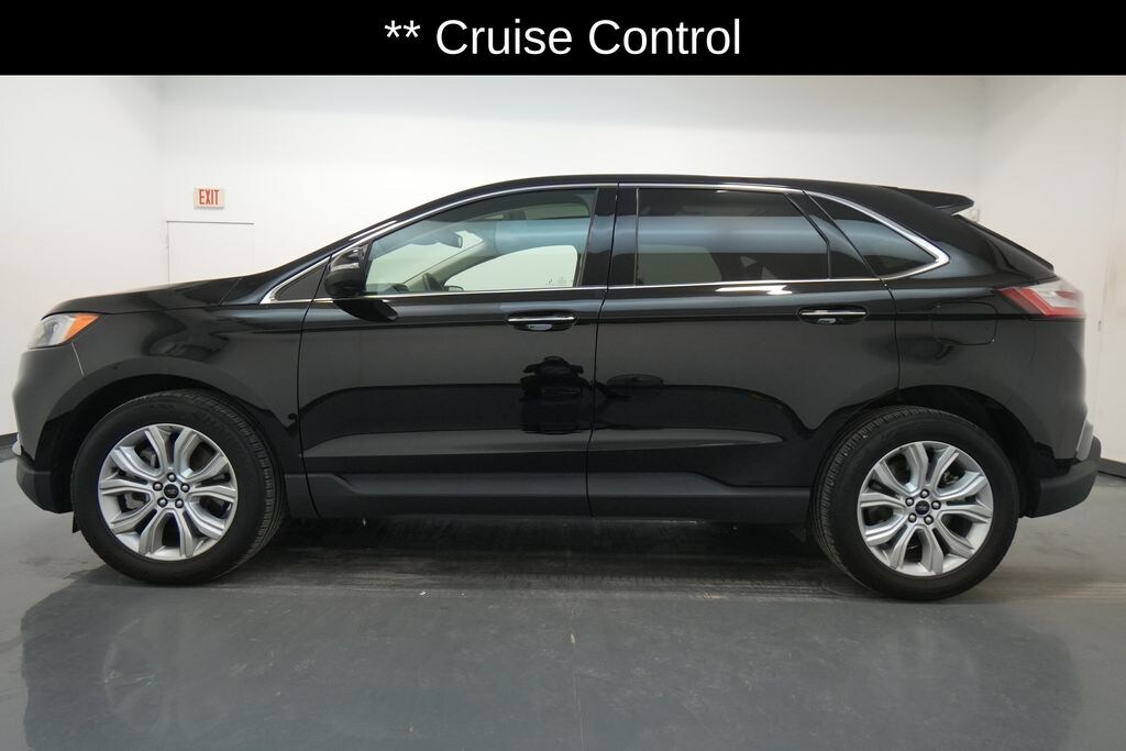 Used 2023 Ford Edge Titanium SUV