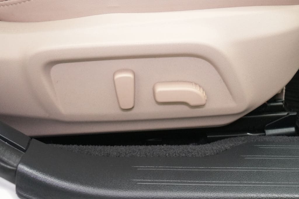 2017 Subaru Outback Limited - Photo 34