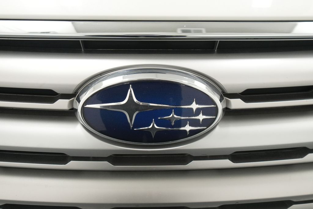 2017 Subaru Outback Limited - Photo 12