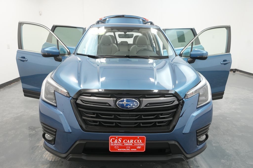 2023 Subaru Forester Limited - Photo 31