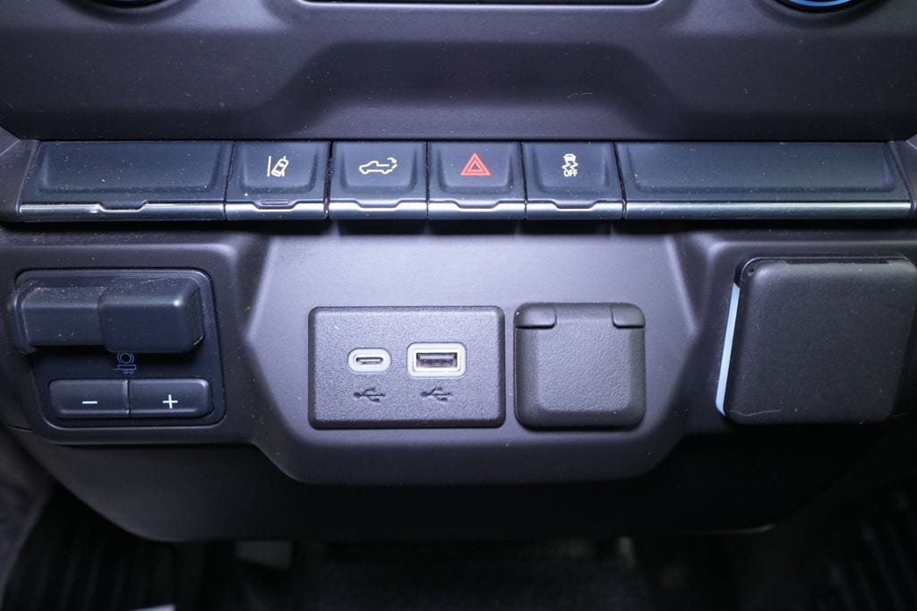 2025 Chevrolet Silverado 2500HD Work Truck - Photo 27